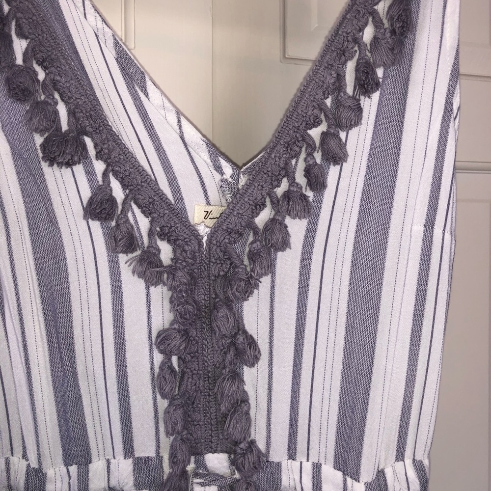Dress - Picture 2 of 4